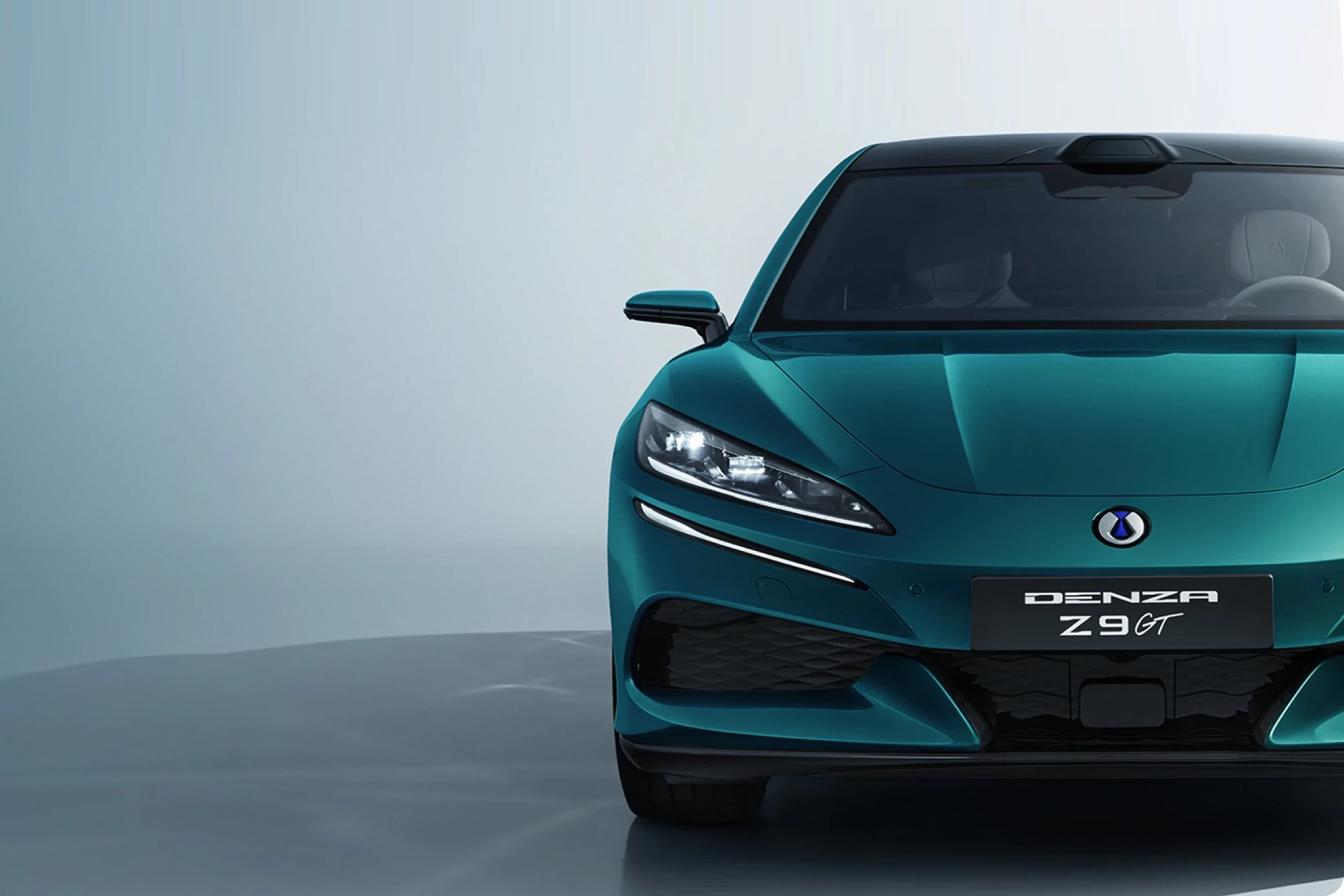 DENZA Z9GT